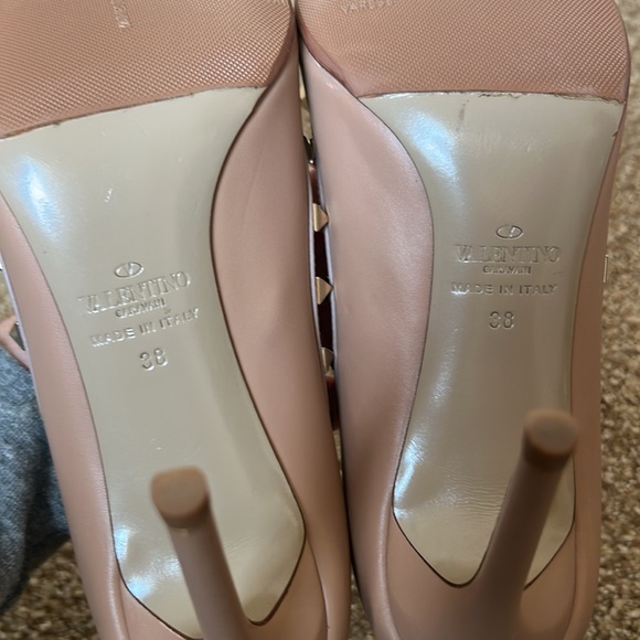 Valentino Rock Stud Pumps - Picture 6 of 12